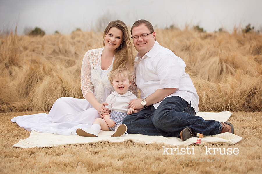 Best maternity photographer in Raleigh