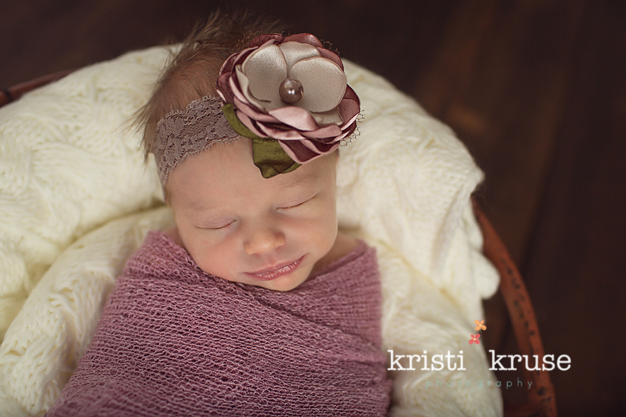 Newborn photographer in Holly Springs