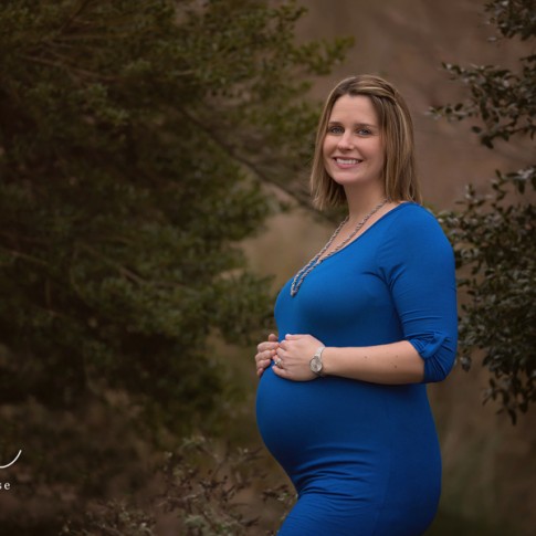 Holly Springs maternity photographer